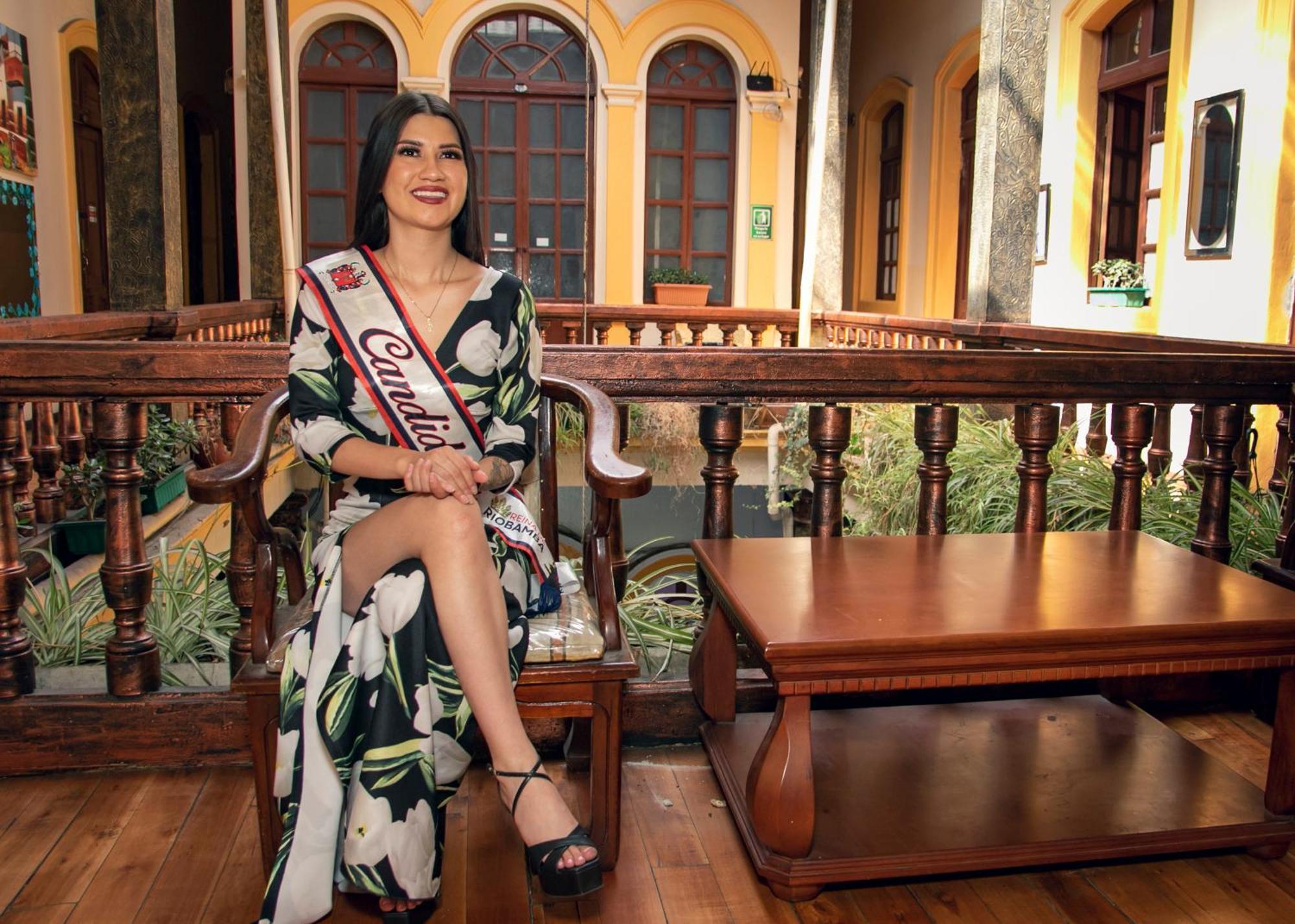 Hotel Nuestra Casa Riobamba Bagian luar foto